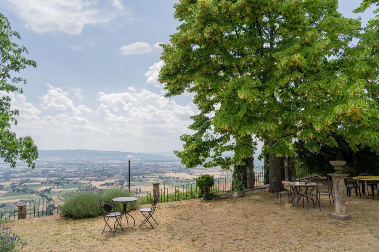 Residenza Messer Pajola Assisi Exterior photo